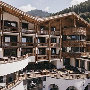 Hotel Astoria by VAYA NEUERÖFFNUNG